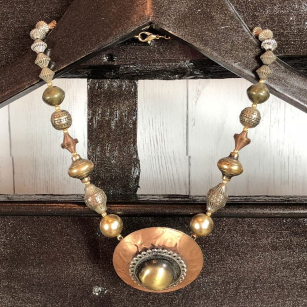 Vintage 1970s Copper Pendant Beaded Necklace